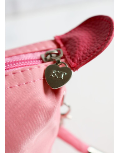 کیف آرایشی هلو کیتی