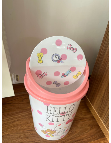 سطل زباله هلو کیتی