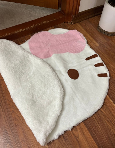 فرشینه هلو کیتی