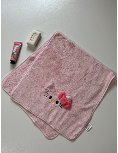 ست حوله تنپوش هلو کیتی