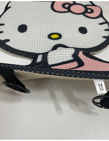 نشیمن و پشتی صندلی ماشین هلو کیتی