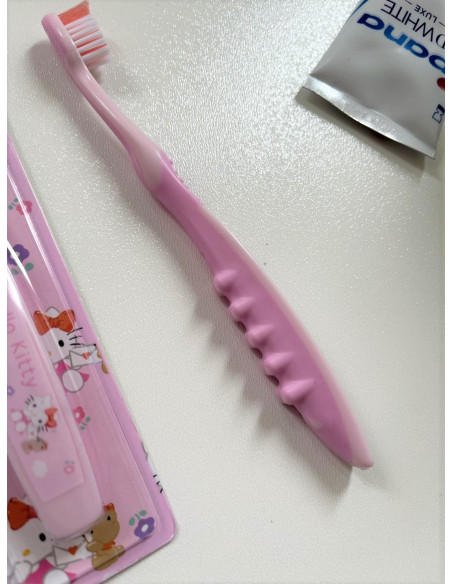 مسواک کودک هلو کیتی