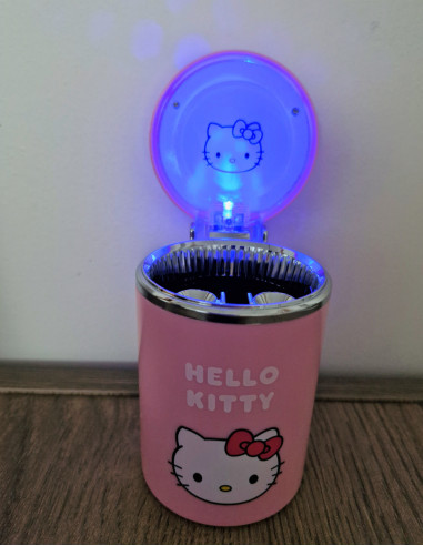 زیرسیگاری ماشین هلو کیتی