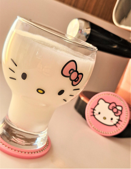 لیوان شیشه ای کمر باریک هلو کیتی