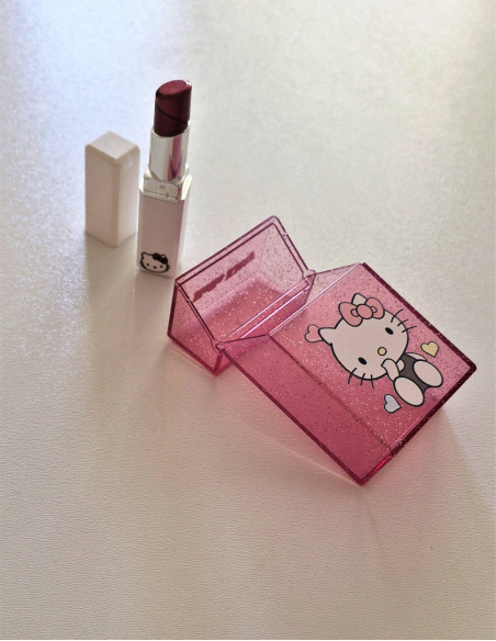 جاسیگاری هلو کیتی