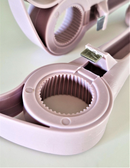 درب بازکن هلو کیتی