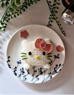 قالب برنج هلو کیتی 2