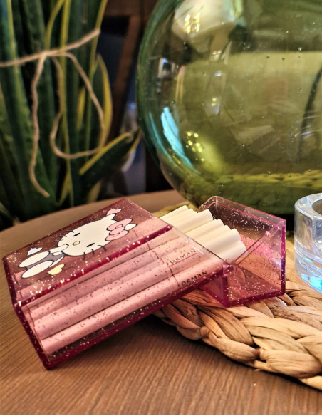 جاسیگاری هلو کیتی