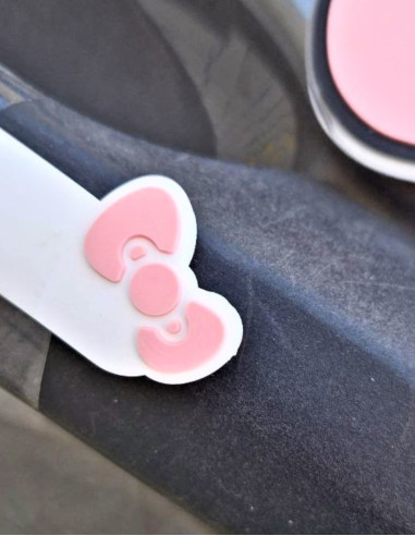 برچسب دستگیره ماشین هلو کیتی