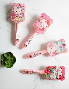 برس هلو کیتی