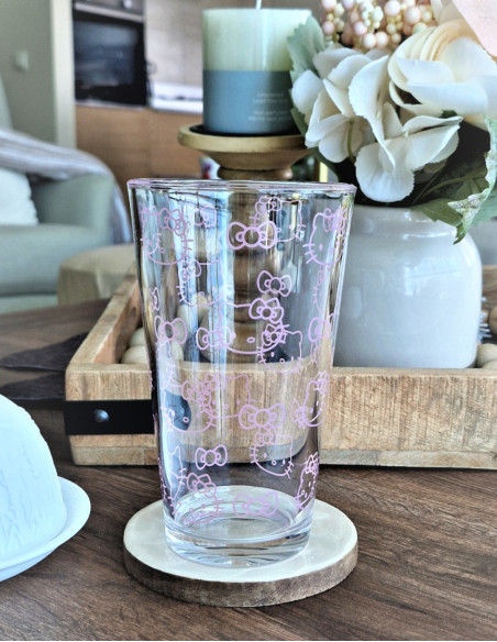 لیوان هلو کیتی