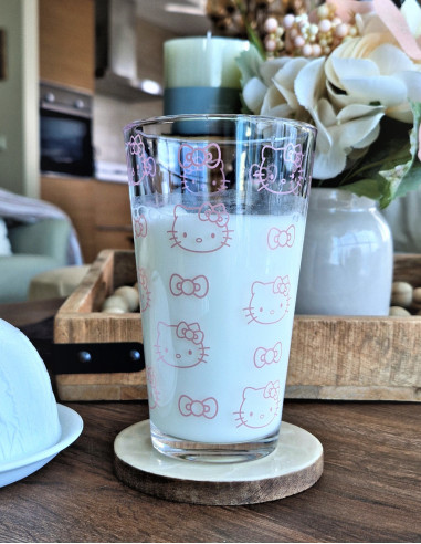 لیوان هلو کیتی