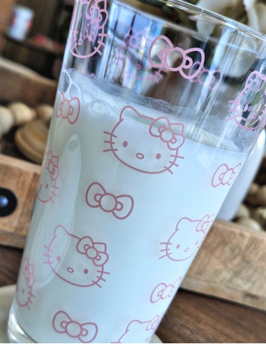 لیوان هلو کیتی