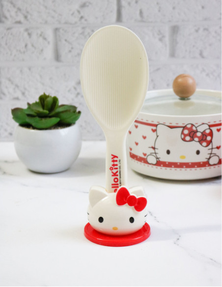 قاشق کنار گاز هلوکیتی