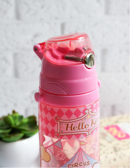 قمقمه هلو کیتی