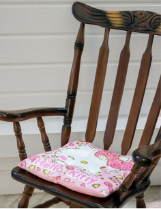 نشیمن صندلی هلو کیتی