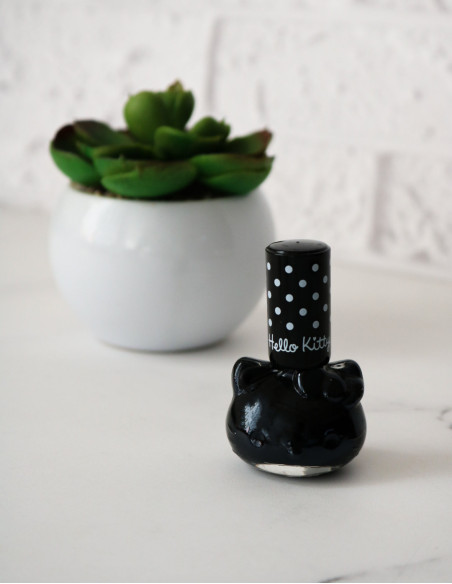 لاک ناخن هلو کیتی