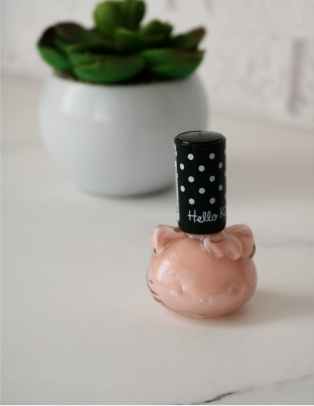 لاک ناخن هلو کیتی